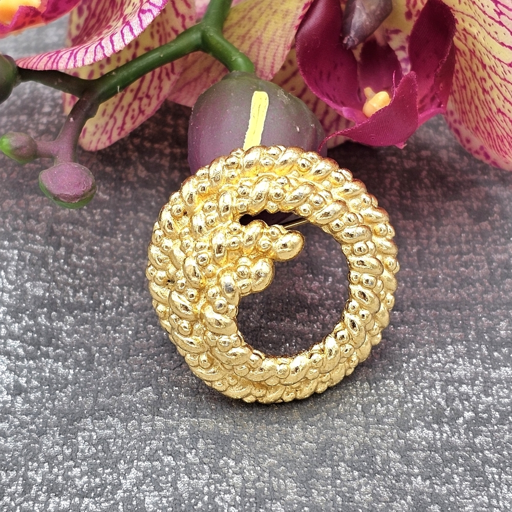 Vintage 1950's Christian Dior Gold Tone Brooch